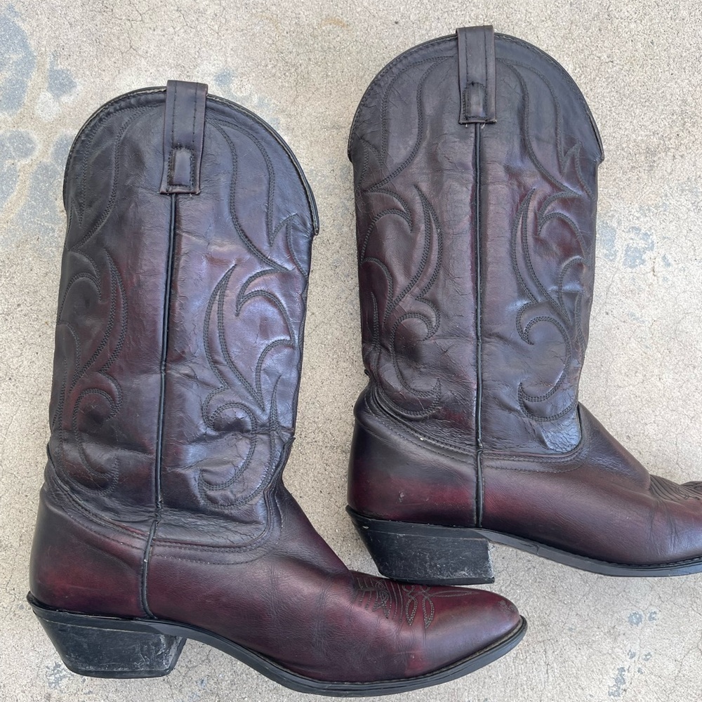 Laredo Black Cherry Burgandy Cowboy Boot Mens Size 11 D Leather Fox Vamp 6859 - Picture 1 of 16